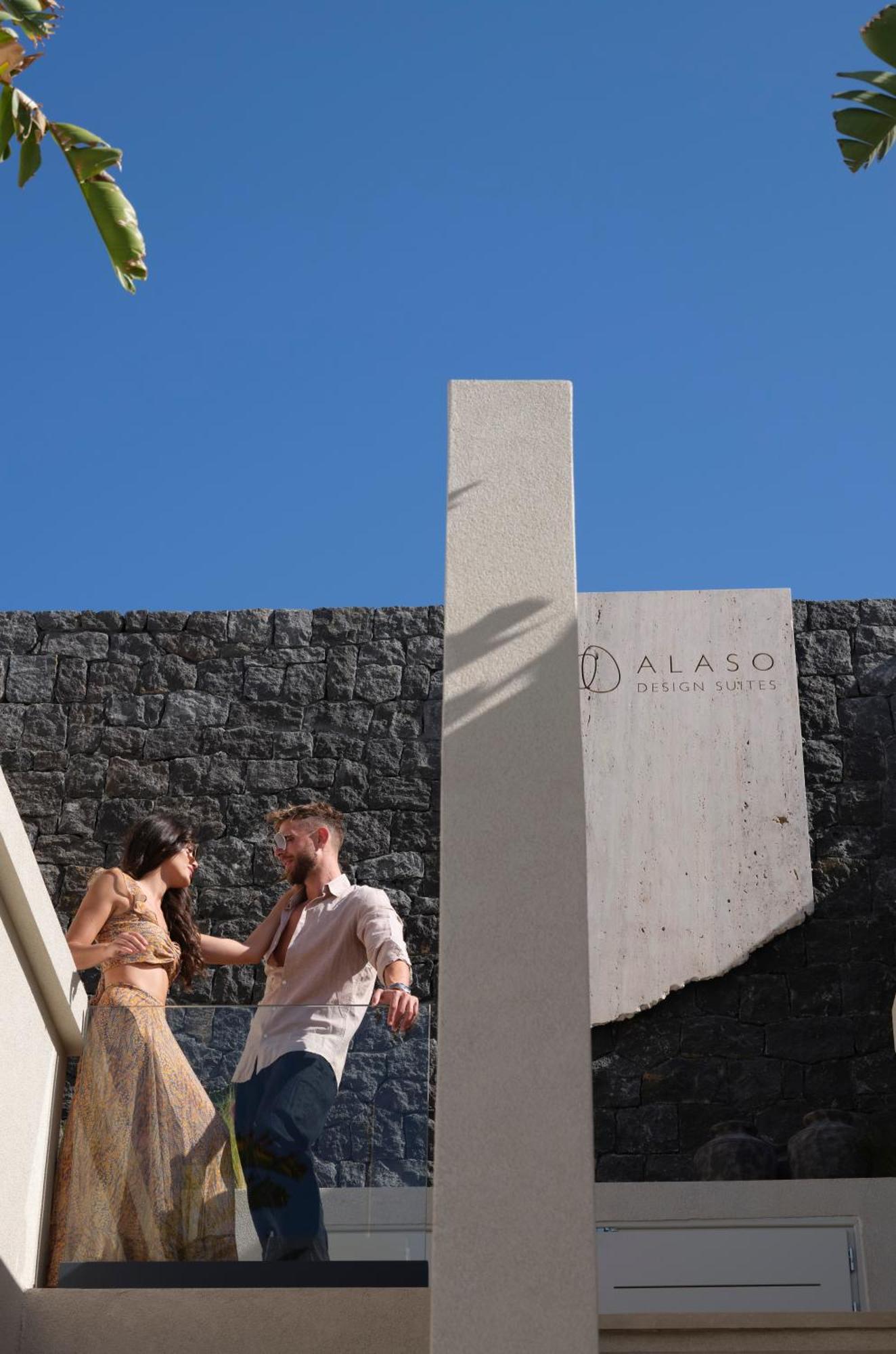 Alaso Design Suites Fira  Ngoại thất bức ảnh
